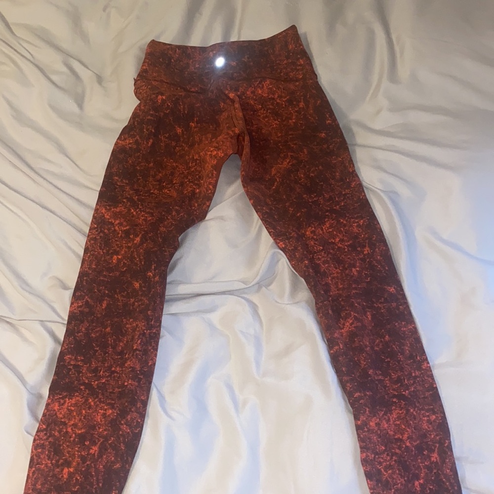Lululemon wunder under - Picture 2 of 4
